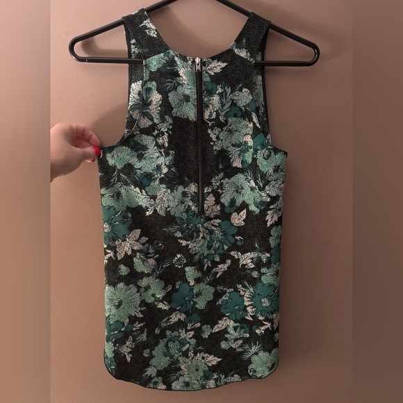 Wilfred Floral Tank Top - Green and Black - Picture 3 of 7